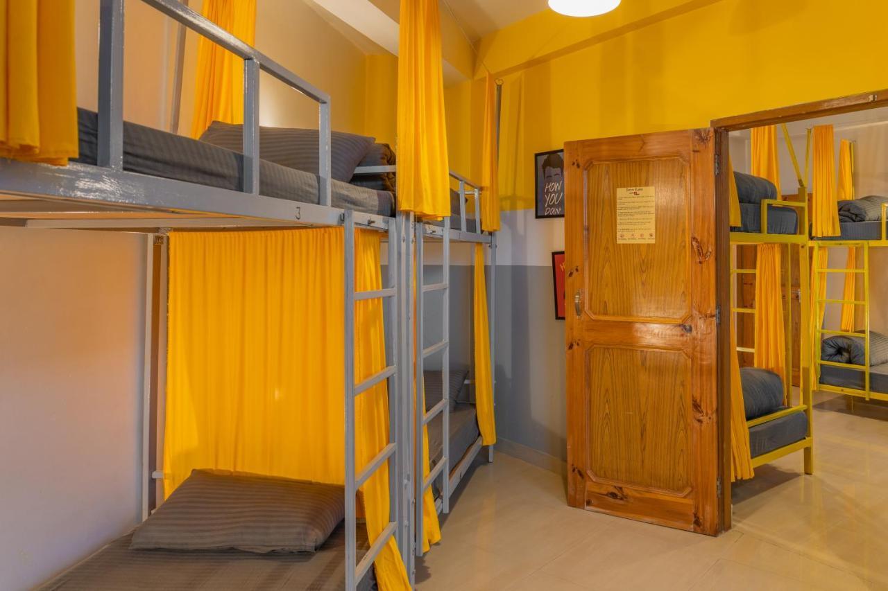 Whoopers Hostel Bir Exterior foto