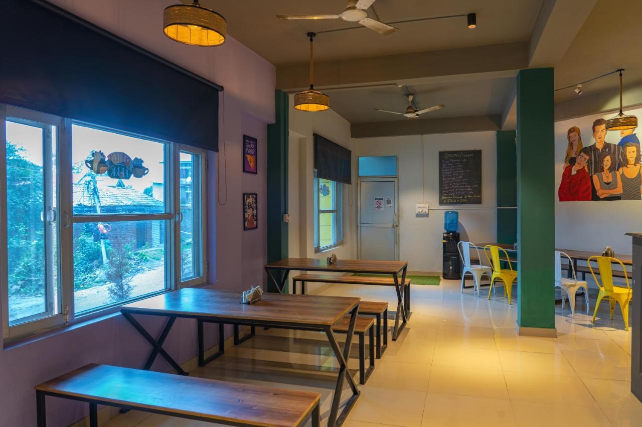 Whoopers Hostel Bir Exterior foto