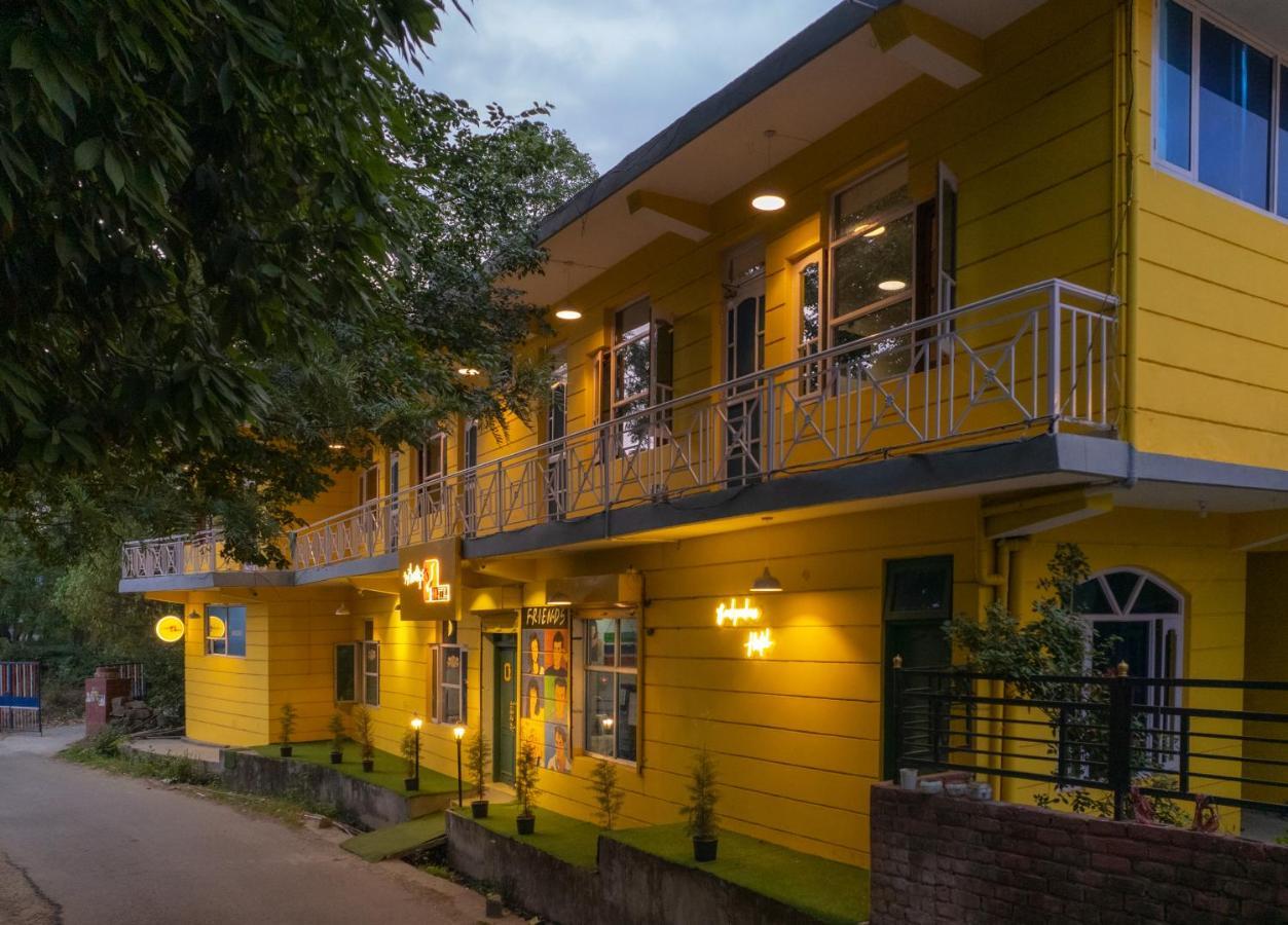 Whoopers Hostel Bir Exterior foto